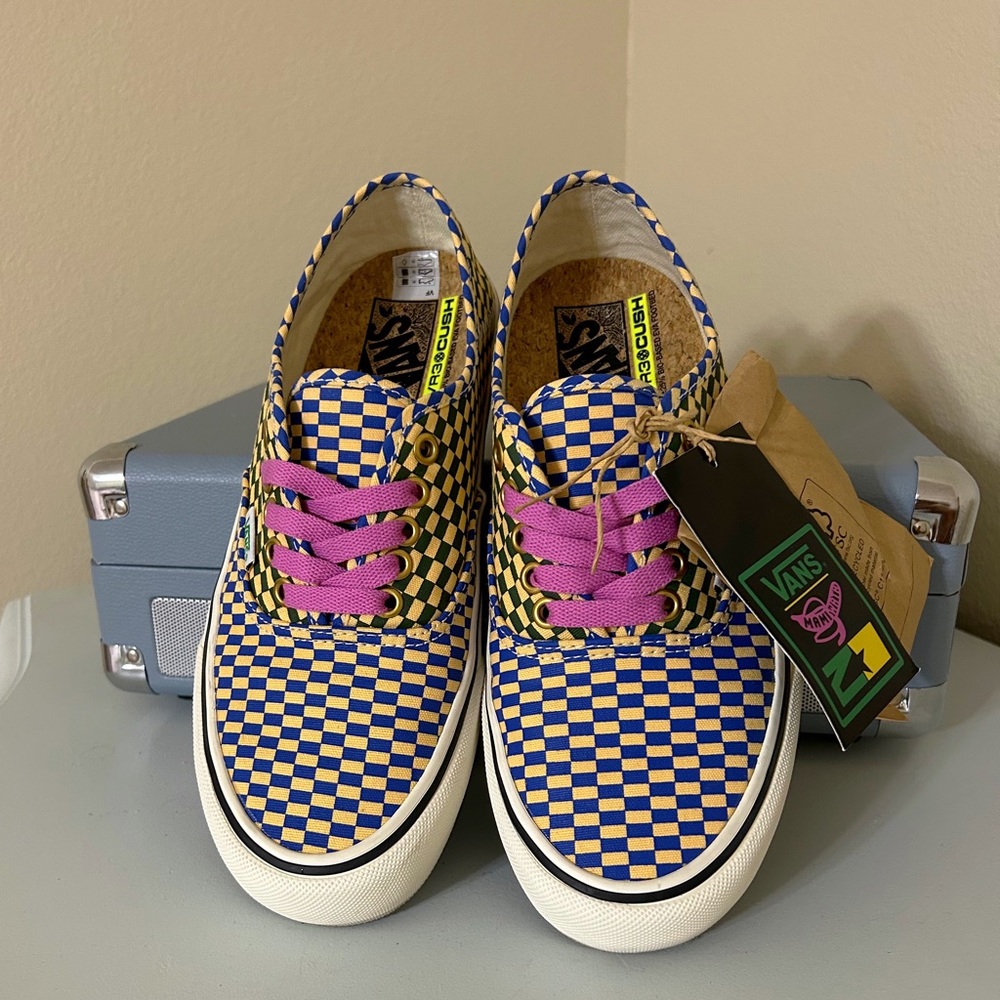 VANS X MAMI WATA AUTHENTIC SF SKATE SHOES